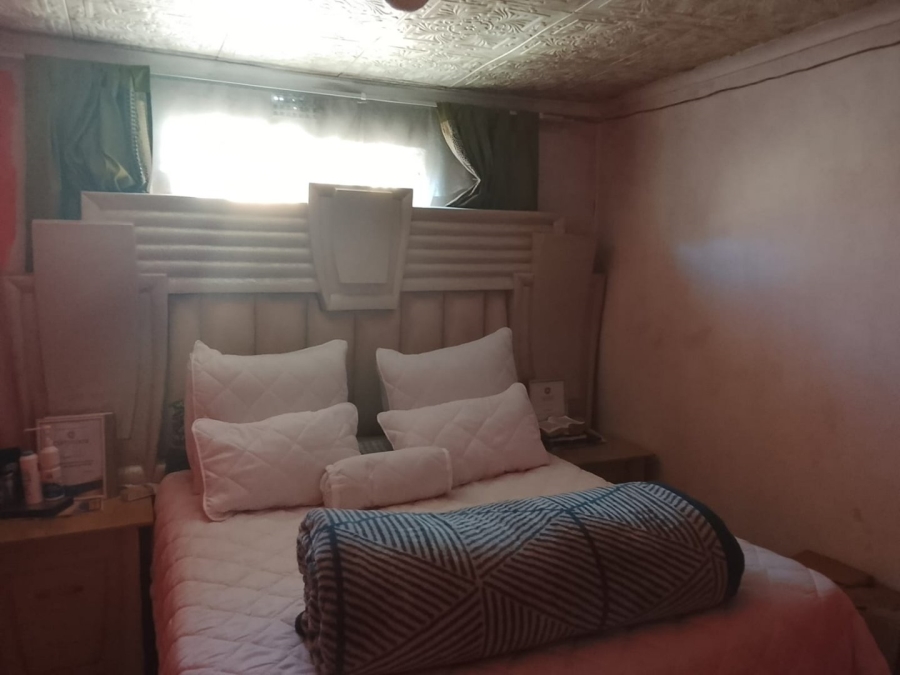  Bedroom Property for Sale in Harare Western Cape
